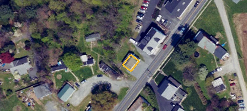 3121 Main St