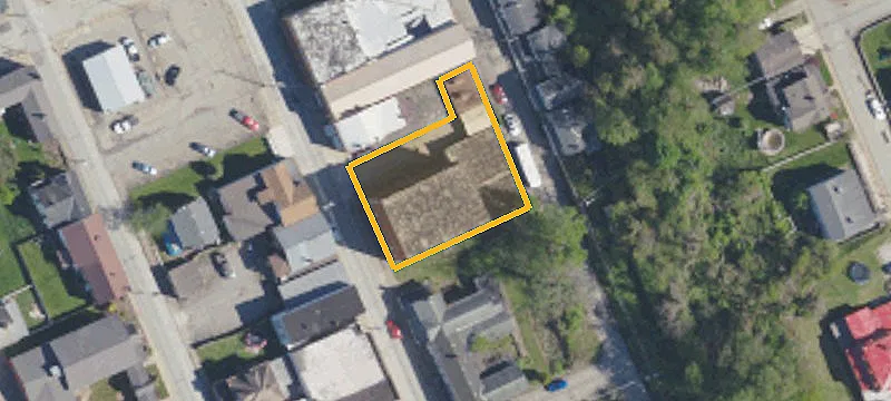 223 Main St