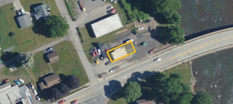 401 Broad St