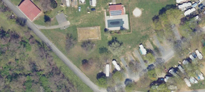 200 Greenview Dr