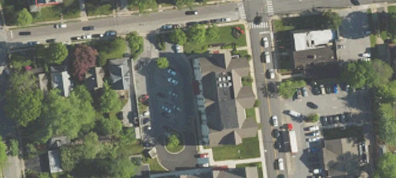 84 Lansdowne Ave