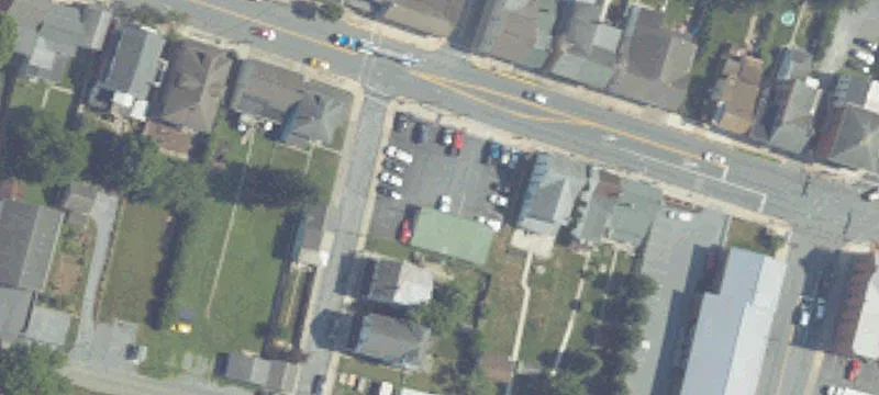 124 Main St
