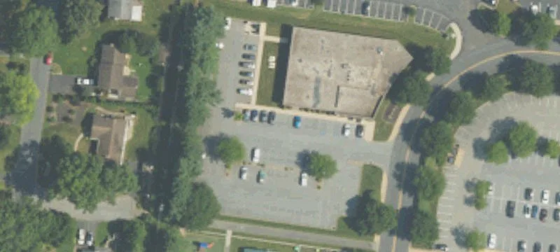 140 Pointe Blvd