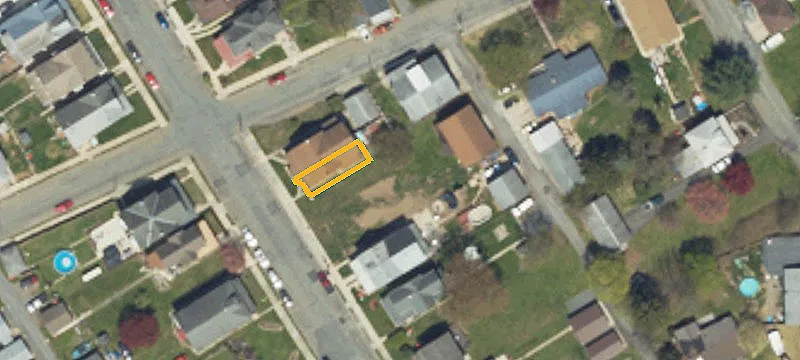 32 2nd Ave Rear