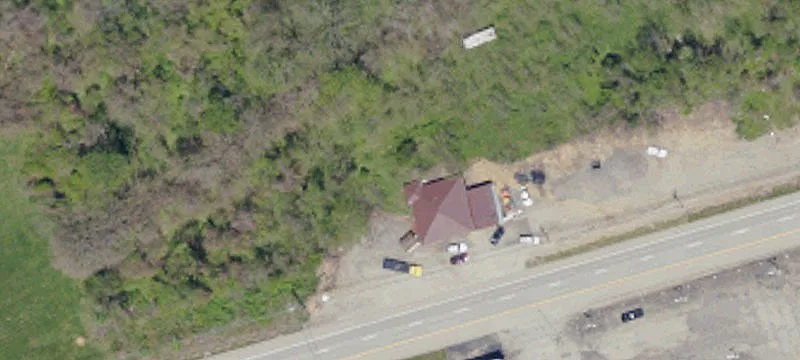 1213 University Dr