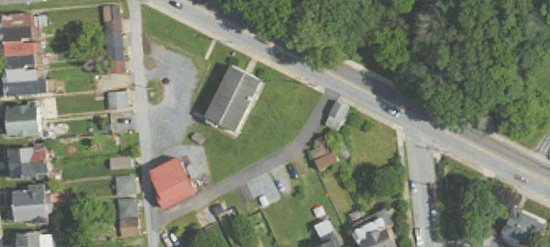 210 Mnr Ave