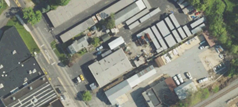 311 Oak Ln