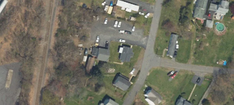 827 Walnut St