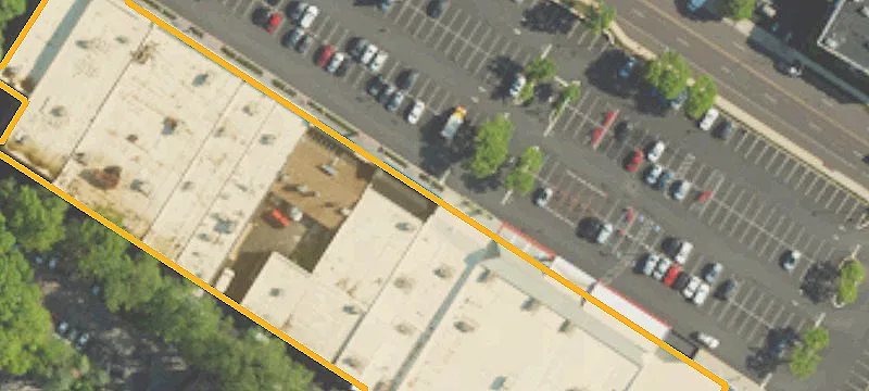 290 Lancaster Ave