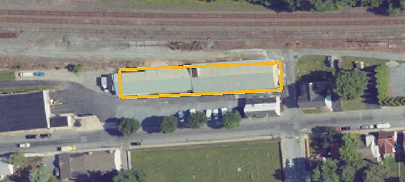 100 2nd St