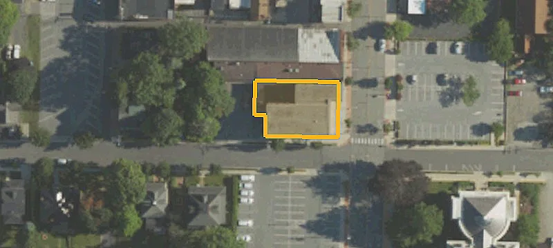 129 Ctr St
