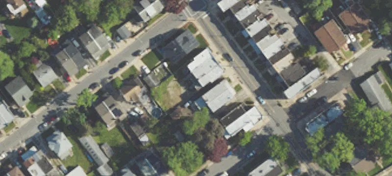 1008 Clifton Ave