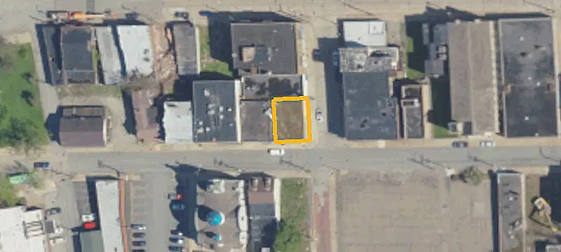 331-335 Shaw Ave