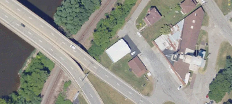 300 5th Ave