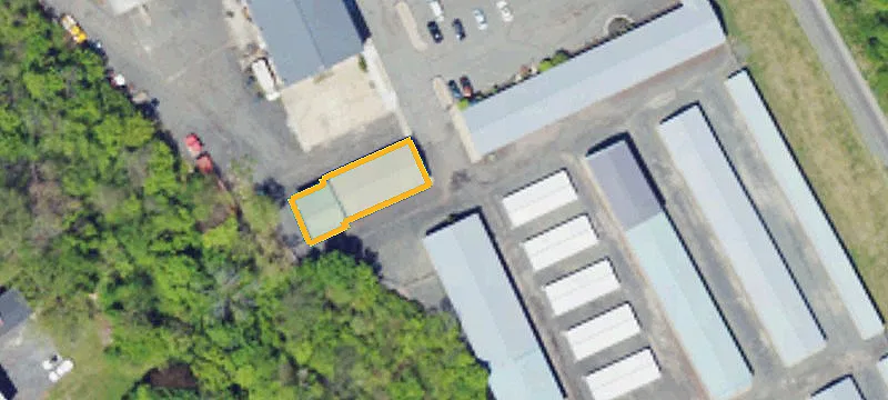3 Riverside Dr