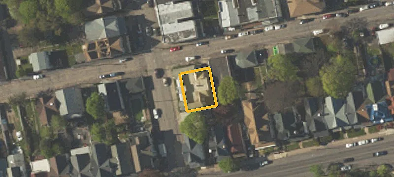 517 James St