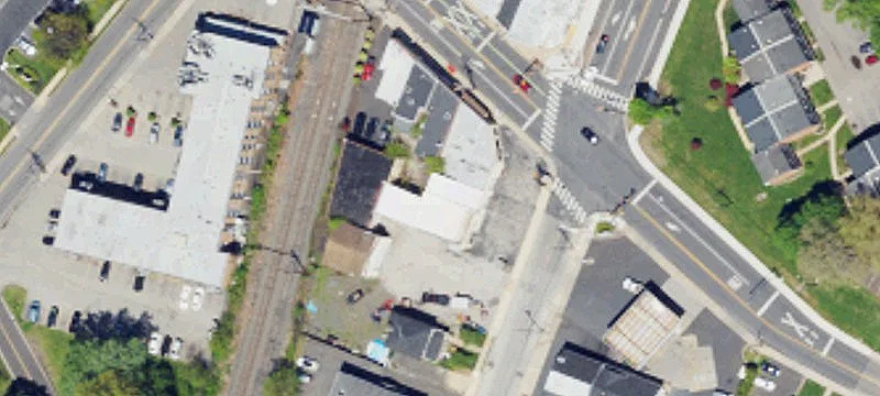 490 Tyson Ave