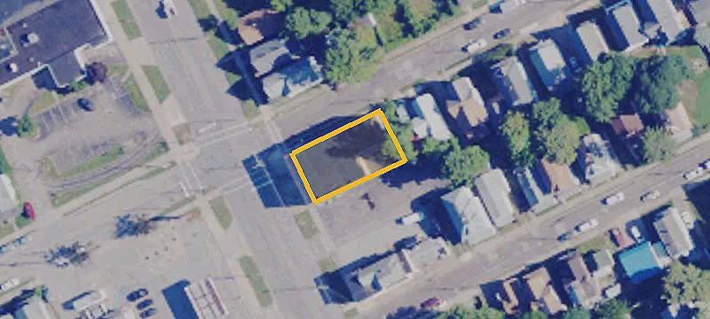 803 Ee Ave