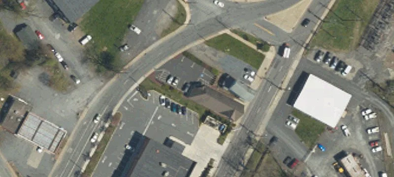 208 Main St