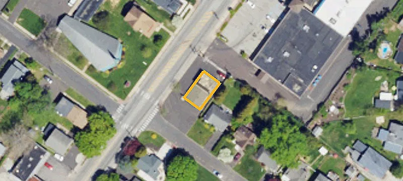 1305 Easton Rd