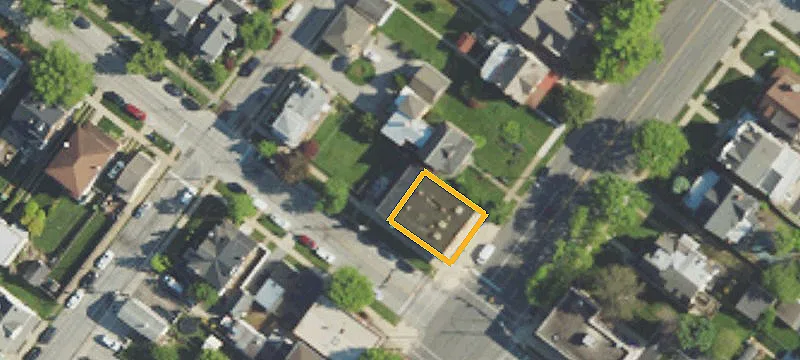 900 Fayette St