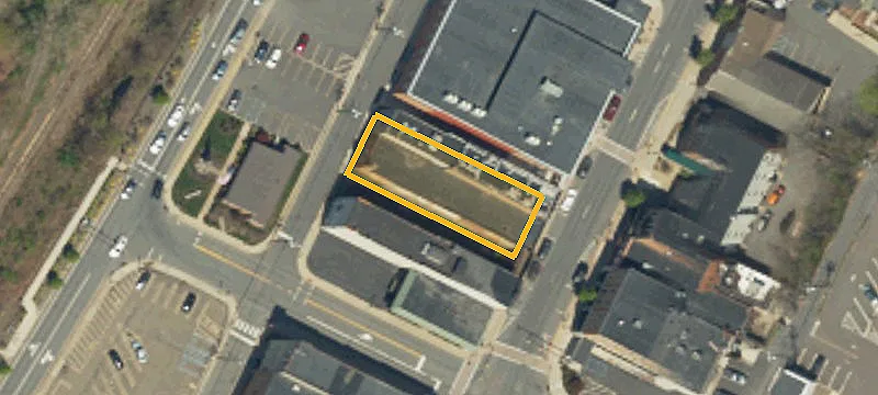36 Main St
