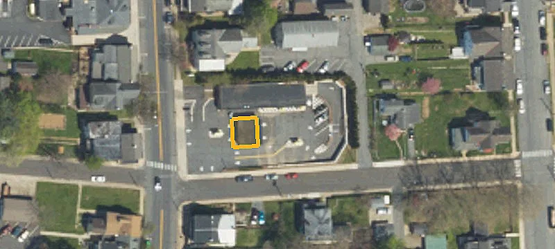 303 Main St
