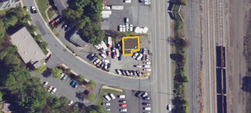 101 Enola Rd