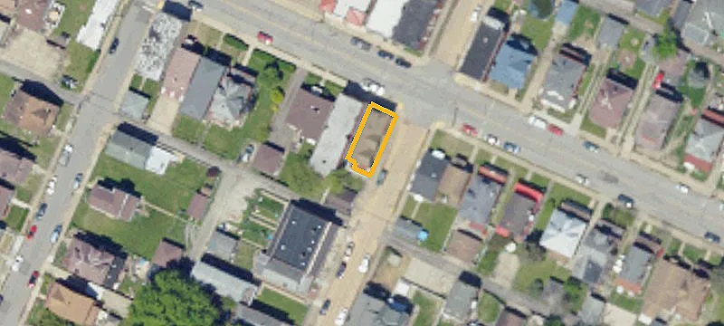 1101 Broadway Ave