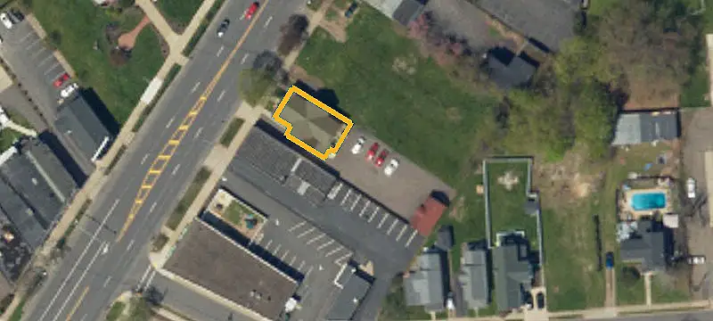 1027 Wyoming Ave