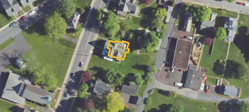 213 Main St, Unit 221