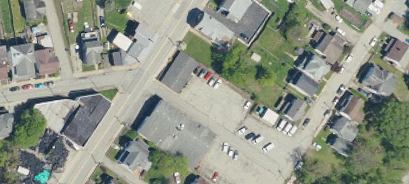 261 Crawford Ave