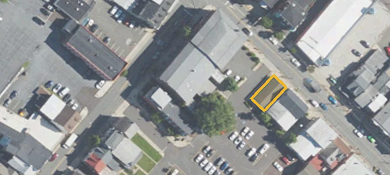 12 Reading Ave