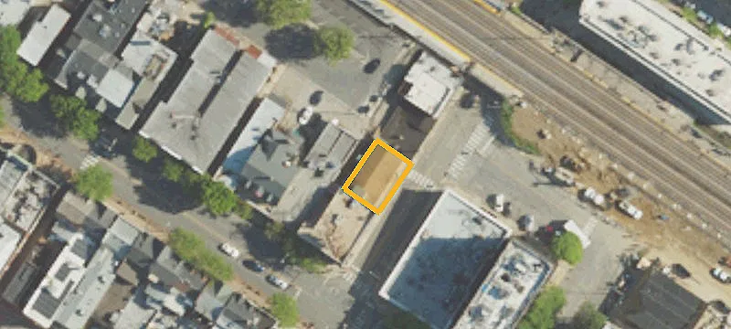 3 Lancaster Ave