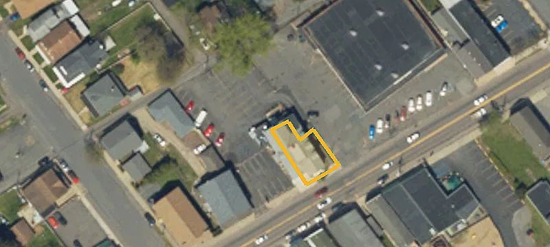 1074 Wyoming Ave