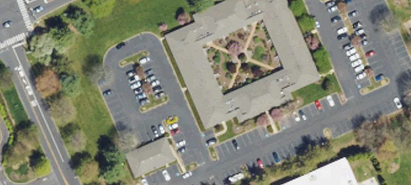4 Terry Dr