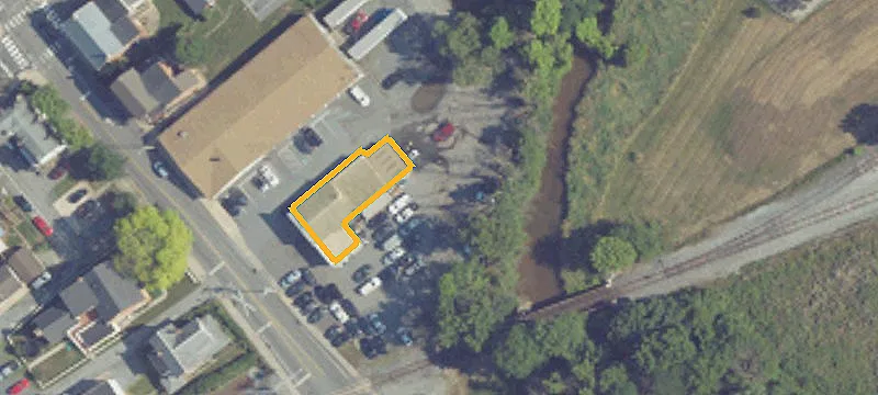 223 Main St