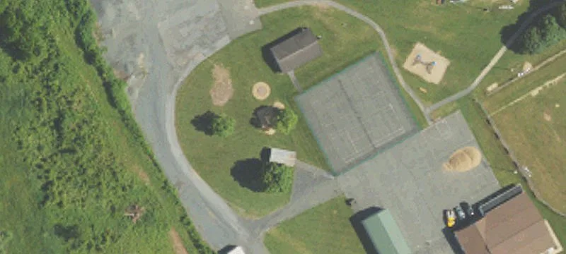 1068 Douglass Dr