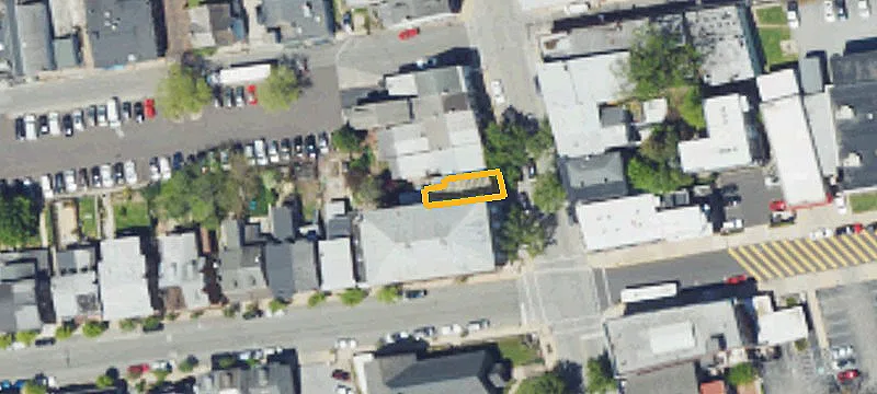 30 Main St