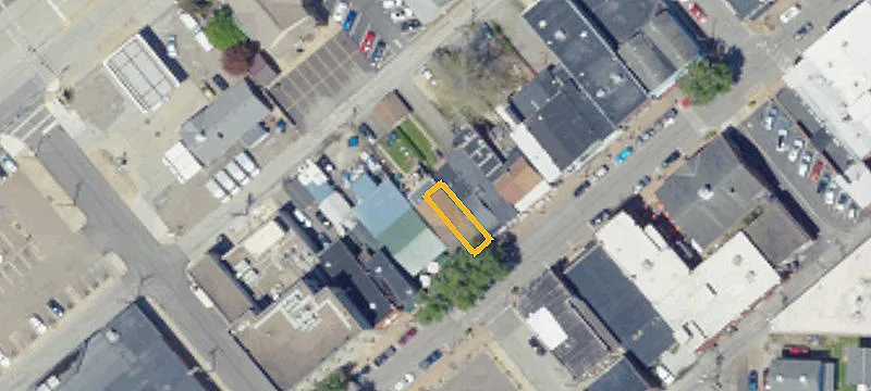 221 Main St