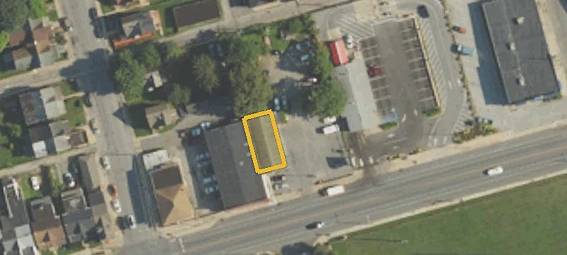 809 Lincoln Hwy