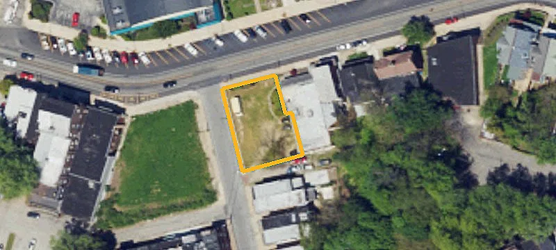 830 Main St