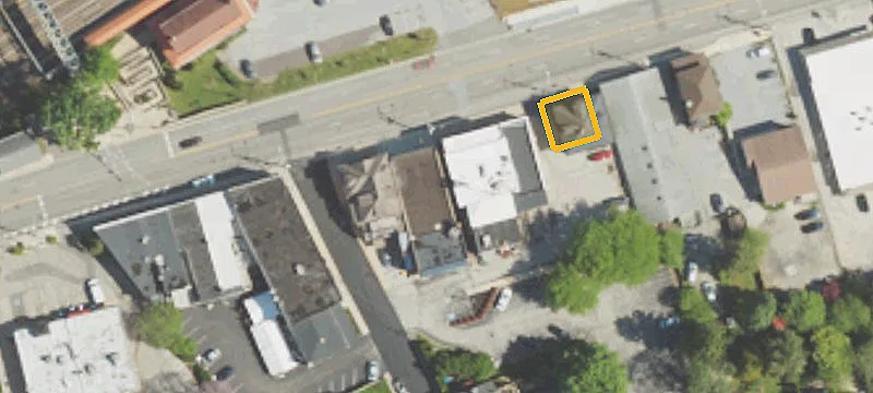 650 Lancaster Ave