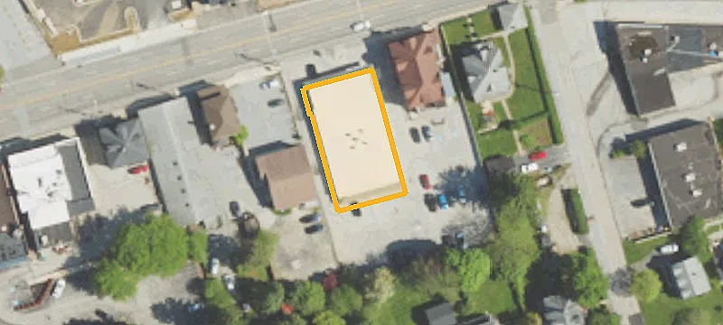618 Lancaster Ave
