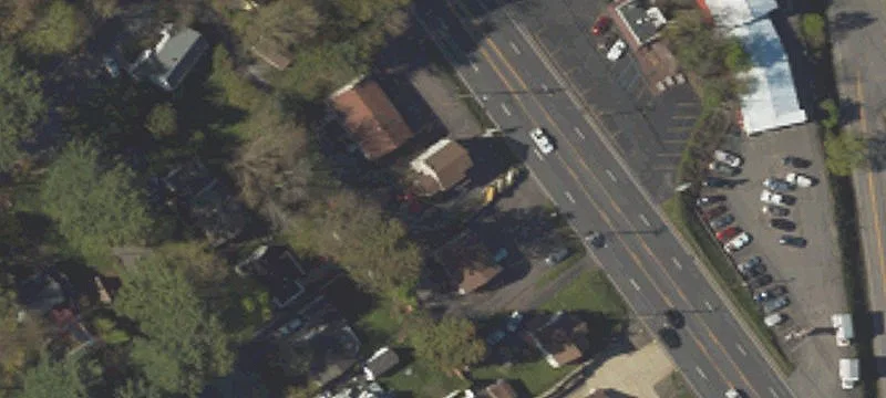 2048 Memorial Hwy