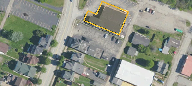 15 Main St