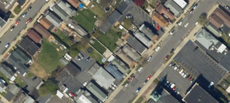 606 Main St