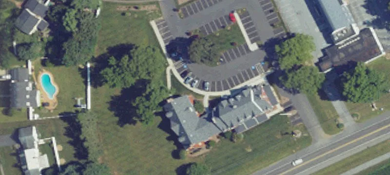501 Governor Rd