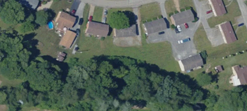 107 Lakeview Dr