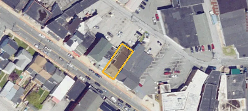 21 Main St